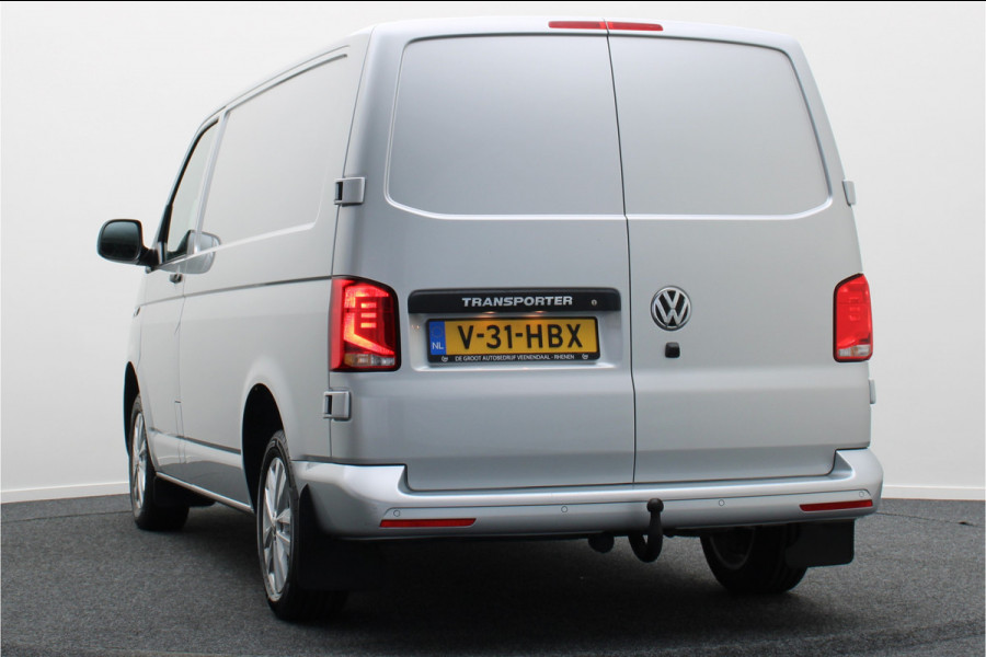 Volkswagen Transporter 2.0 TDI DSG L1H1 Highline 3-Zits, LED, ACC, Leer, Apple CarPlay, Camera, Standkachel, Trekhaak