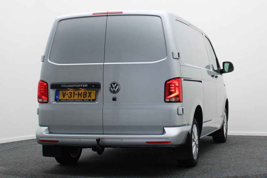 Volkswagen Transporter 2.0 TDI DSG L1H1 Highline 3-Zits, LED, ACC, Leer, Apple CarPlay, Camera, Standkachel, Trekhaak