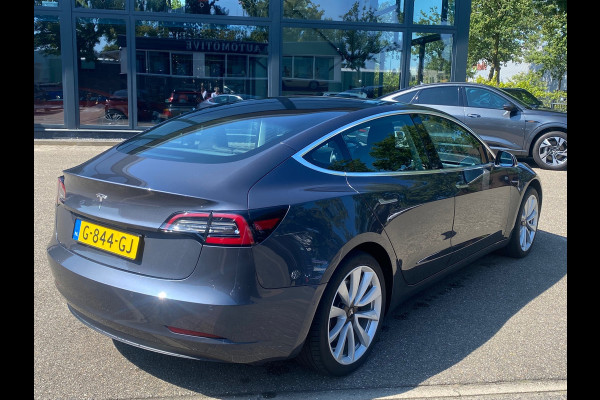 Tesla Model 3 Standard RWD Plus 60 kWh VAN VOOR UW ZOMERVOORDEEL | 1000 KG TREKGEWICHT