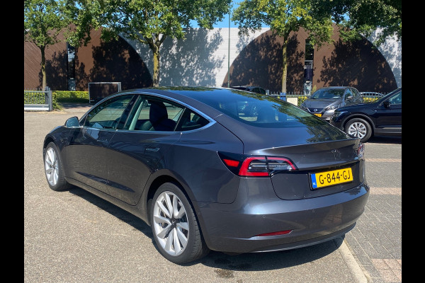 Tesla Model 3 Standard RWD Plus 60 kWh VAN VOOR UW ZOMERVOORDEEL | 1000 KG TREKGEWICHT