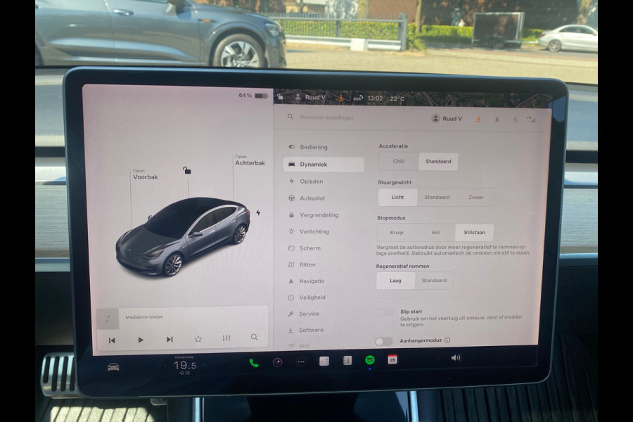 Tesla Model 3 Standard RWD Plus 60 kWh VAN VOOR UW ZOMERVOORDEEL | 1000 KG TREKGEWICHT