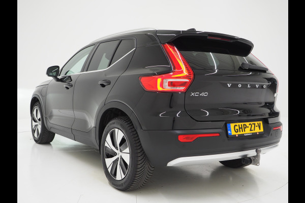 Volvo XC40 1.5 T4 Recharge Core Bright *Facelift* | Leder | Camera | Keyless | Trekhaak