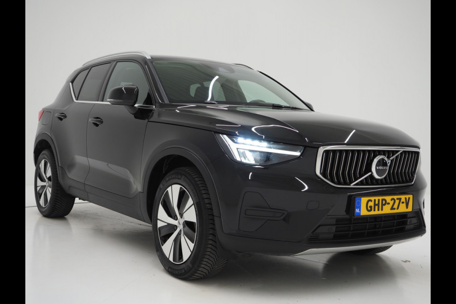 Volvo XC40 1.5 T4 Recharge Core Bright *Facelift* | Leder | Camera | Keyless | Trekhaak