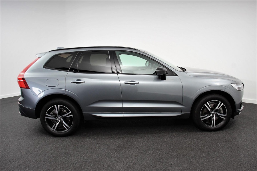 Volvo XC60 2.0 B4 R-Design | Navigatie | Harman Kardon | Camera 360 | Electrisch bedienbare achterklep | Electrische stoelverstelling met memory | Climate Control |