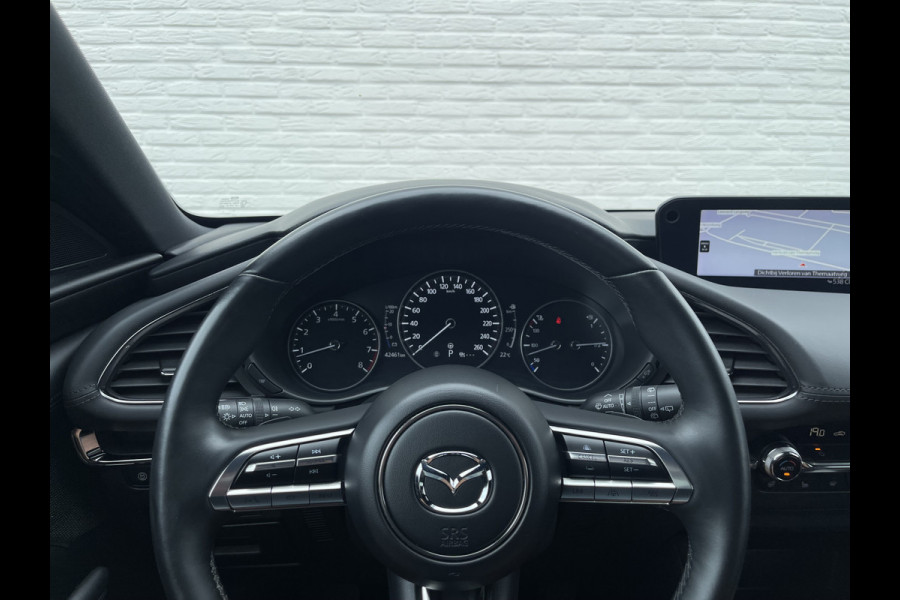 Mazda 3 2.0 e-SkyActiv-X M Hybrid 180 Luxury AWD | Leder | BOSE | Camera | CarPlay | ACC | 18 inch