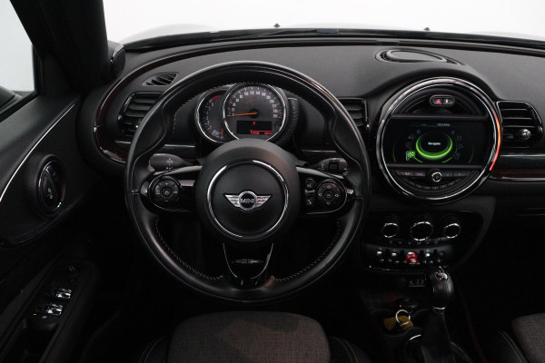 MINI Clubman 1.5 Cooper Chili Serious Business(NL-auto, Dealer OnderH, Panorama, Navi Pro, Harman/Kardon, PDC, Etc)