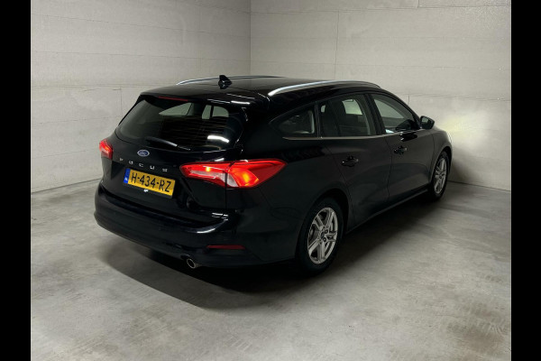 Ford FOCUS Wagon 1.0 EcoBoost Edition Navi Cruise PDC NAP