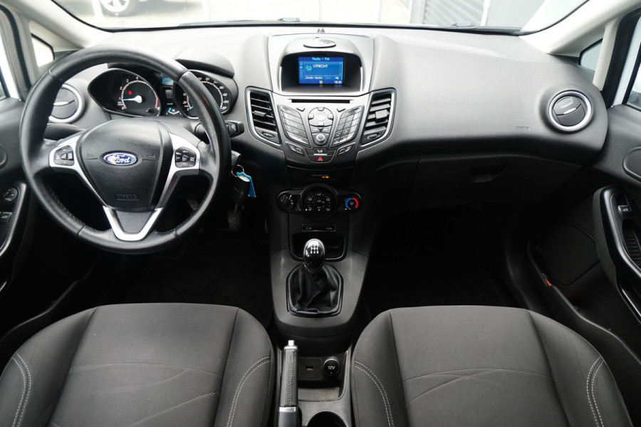 Ford Fiesta BWJ 2017 / 81 PK 1.0 Style Ultimate | AIRCO | CRUISE | NAVI | PDC | LMV |