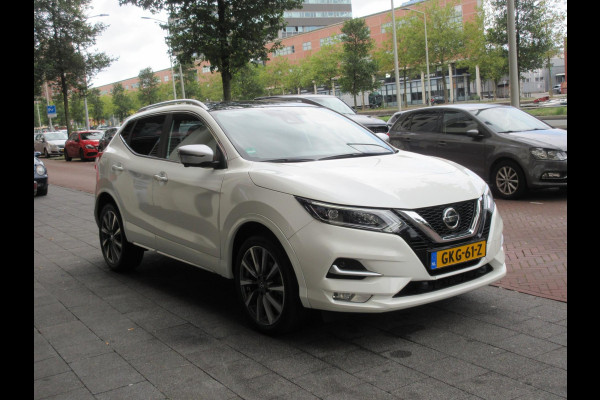 Nissan QASHQAI 1.3 DIG-T Tekna + Automaat Navi Camera Pano PDC