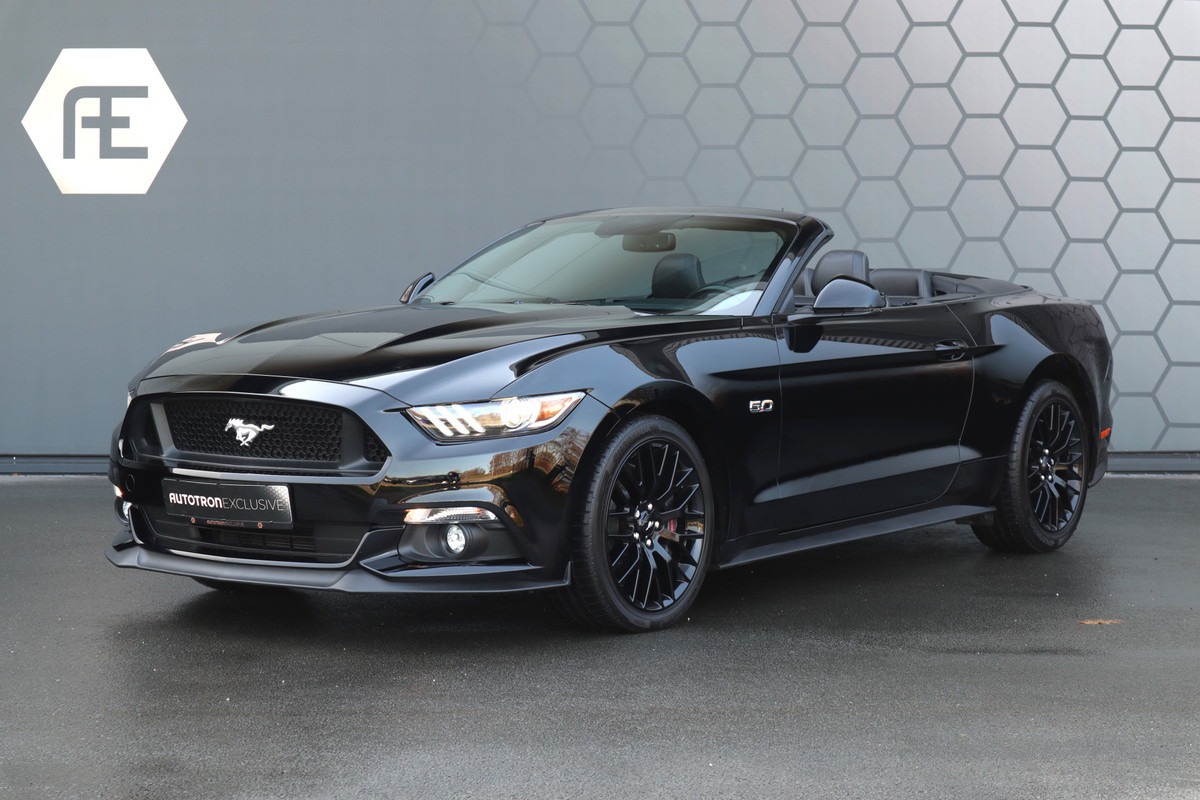 Ford Mustang Convertible 5.0 V8 GT | STOELKOELING/VERWARMING | BLACK PACK | CAMERA | CRUISE CONTROL | XENON | DAB |