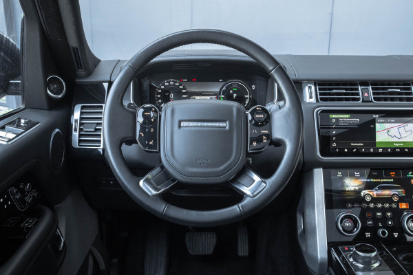 Land Rover Range Rover P400e VOGUE | BTW-AUTO | SVO LAK | STOELVERKOELING/VERWARMING | STUURWIELVERWARMING | 21" | PANORAMADAK | APPLE CARPLAY | DAB |