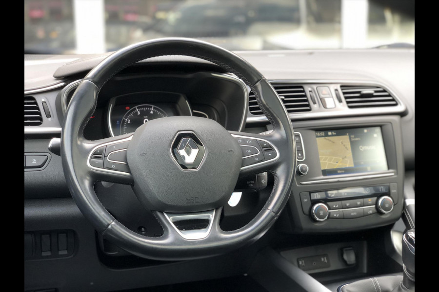 Renault Kadjar 1.2TCe Bose | Eerste eigenaar, Dodehoekherkenning, Panoramadak, Parkeersensoren, Camera, Apple CarPlay/Android Auto