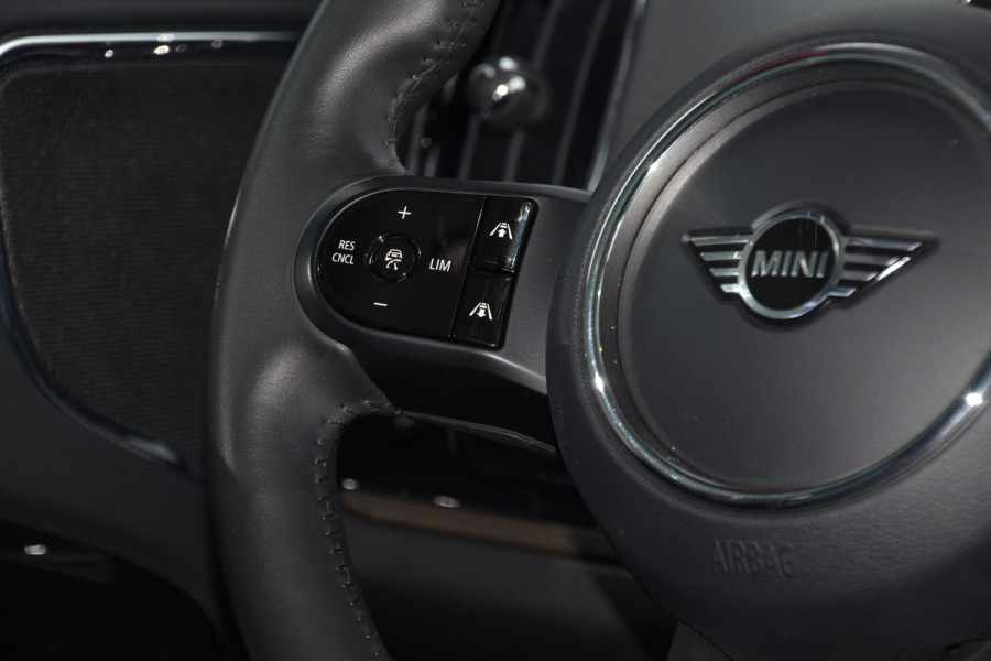 MINI Countryman Cooper SE ALL4 | BTW-AUTO | ADAPTIVE CRUISE | HEAD UP | HARMAN/KARDON | ELEKTRISCHE VOORSTOELEN + GEHEUGEN | ACHTERUITCAMERA | C DECEMBER 2022!