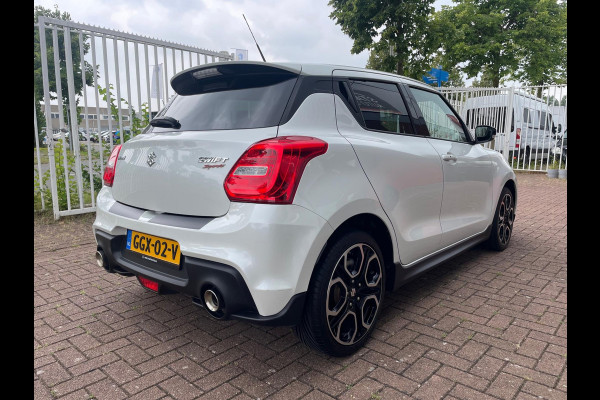 Suzuki Swift 1.4 Sport | KEYLESS | LED | ADAPTIVE | NAVI