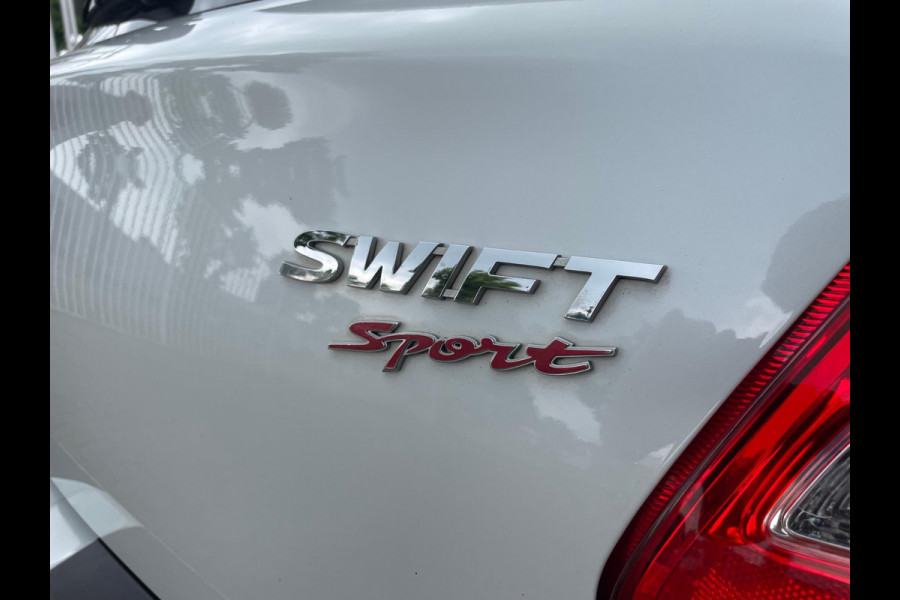 Suzuki Swift 1.4 Sport | KEYLESS | LED | ADAPTIVE | NAVI