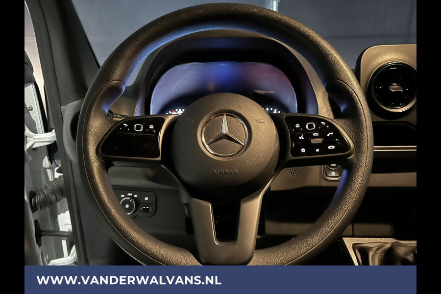 Mercedes-Benz Sprinter 317 CDI 170pk L2H2 Euro6 Airco | Camera | Apple Carplay | Android Auto Stoelverwarming