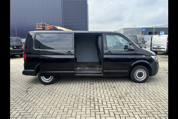 Volkswagen Transporter 2.0 TDI 110 PK L2H1 EURO6 Cruise control/Navigatie systeem/pdc