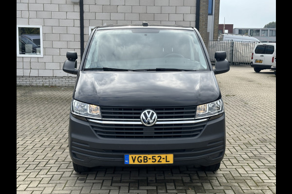 Volkswagen Transporter 2.0 TDI 110 PK L2H1 EURO6 Cruise control/Navigatie systeem/pdc