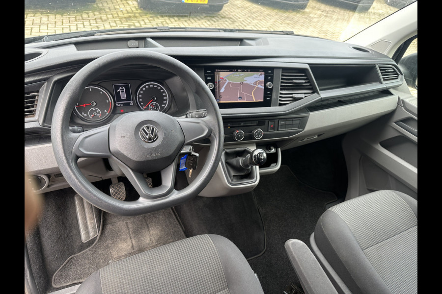 Volkswagen Transporter 2.0 TDI 110 PK L2H1 EURO6 Cruise control/Navigatie systeem/pdc