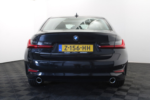 BMW 3 Serie 318i Business Edition | Pano | Navi | Camera |