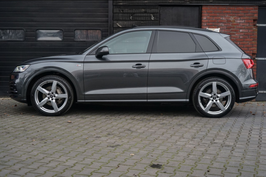 Audi Q5 50 TFSI e Quattro 3X S-Line/Pano/B&O/Luchtv/Trkhk/VOL