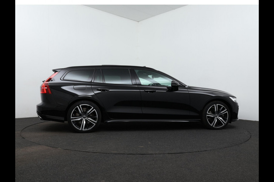 Volvo V60 2.0 T6 Recharge AWD R-Design | Panorama | Trekhaak | H&K |