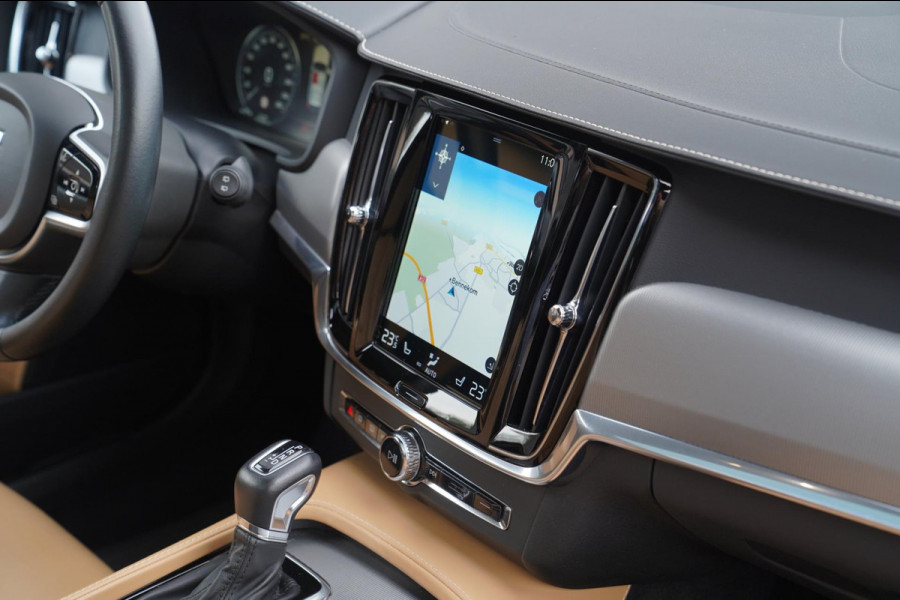 Volvo V90 2.0 T5 Inscription | Head up Display | Panorama | Apple Carplay | Lane Assist | Camera | 250 PK | 100% onderhouden | LED