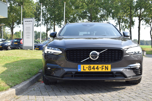 Volvo V90 B4 211PK Automaat Ultimate Dark | Panoramadak | Leder | ACC | Blis | Trekhaak | 360 camera | H&K | HUD | 19"LMV