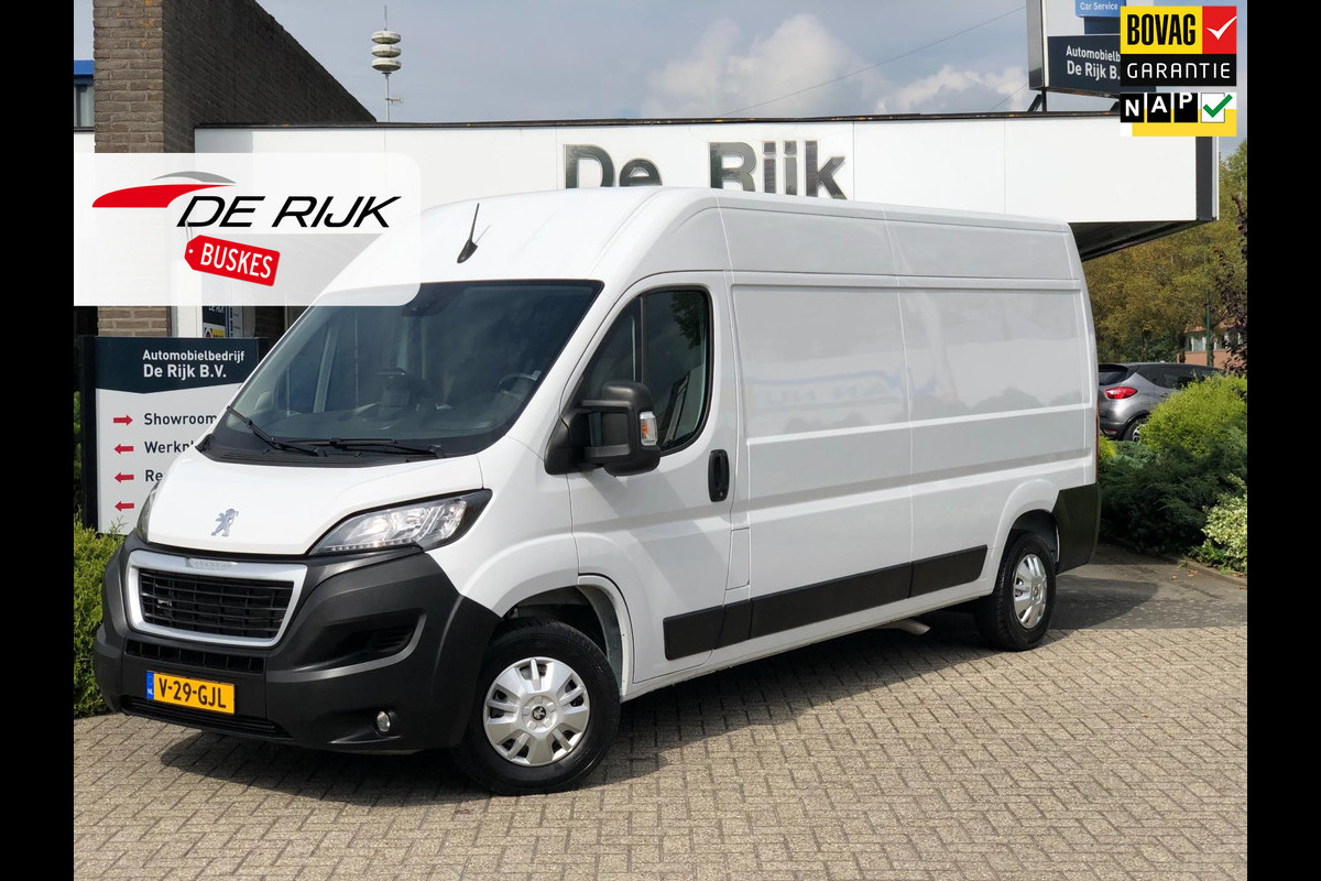 Peugeot Boxer 333 2.2 BlueHDi 140 L3H2 Asphalt | Leder, Camera, Stoelverw., Trekhaak, Cruise, Airco, El. Ramen |