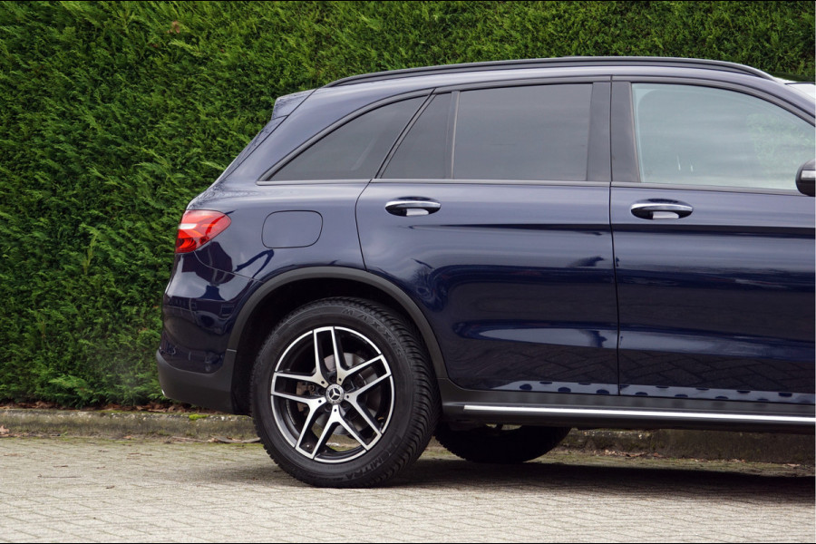 Mercedes-Benz GLC GLC 250 4M AMG line Night | Distronic HUD Panorama Keyless