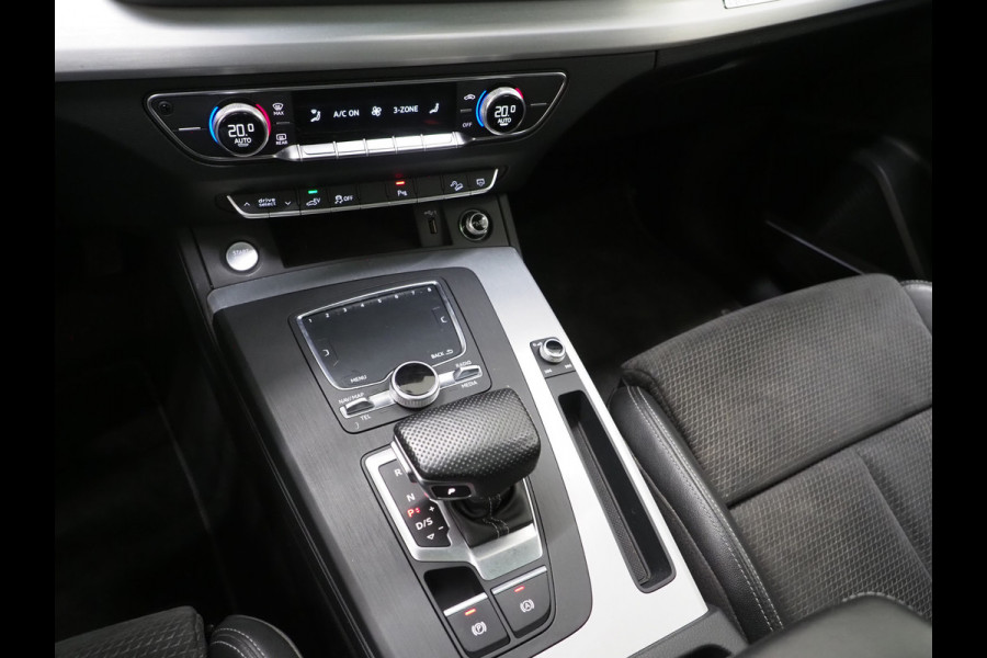 Audi Q5 55 TFSI e quattro Competition | Panoramadak | Bang & Olufson | Virtual | Keyless | Camera