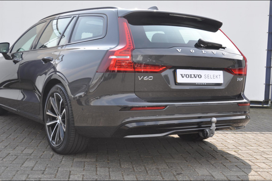 Volvo V60 T6 350PK Automaat Recharge AWD Plus Dark / Long range / 360 Camera / Semi-elektrisch inklapbare trekhaak / Panoramadak / Elektrische voorstoelen met geheugen / Apple Carplay / BLIS / Harman kardon audio /