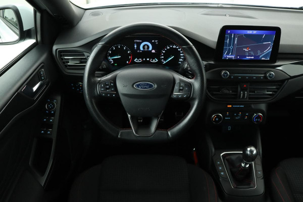 Ford Focus 1.5 EcoBoost ST Line | Bang & Olufsen | Adaptive Cruise | Trekhaak | DAB+ | Carplay | PDC | Navigatie | Airco | Bluetooth