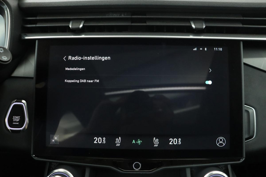 Lynk & Co 01 1.5 Plug In | Panoramadak | Infinity by Harman | Camera | Adaptive cruise | Stoelverwarming | Carplay | Memory | Full LED