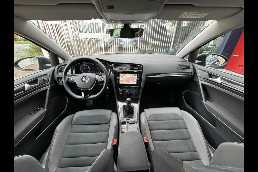 Volkswagen Golf 1.5 TSI Highline | ***VERKOCHT***