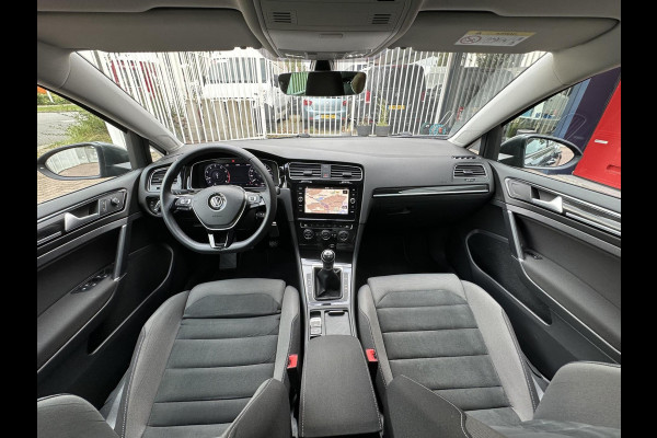 Volkswagen Golf 1.5 TSI Highline | ***VERKOCHT***