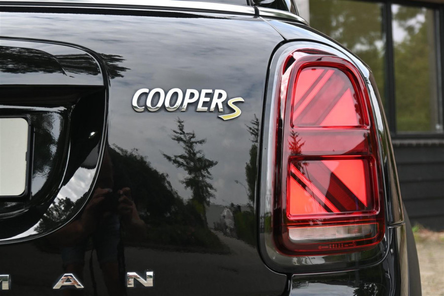 MINI Countryman 2.0 Cooper S E ALL4 BLACK Pano Leder A.Cruise '20