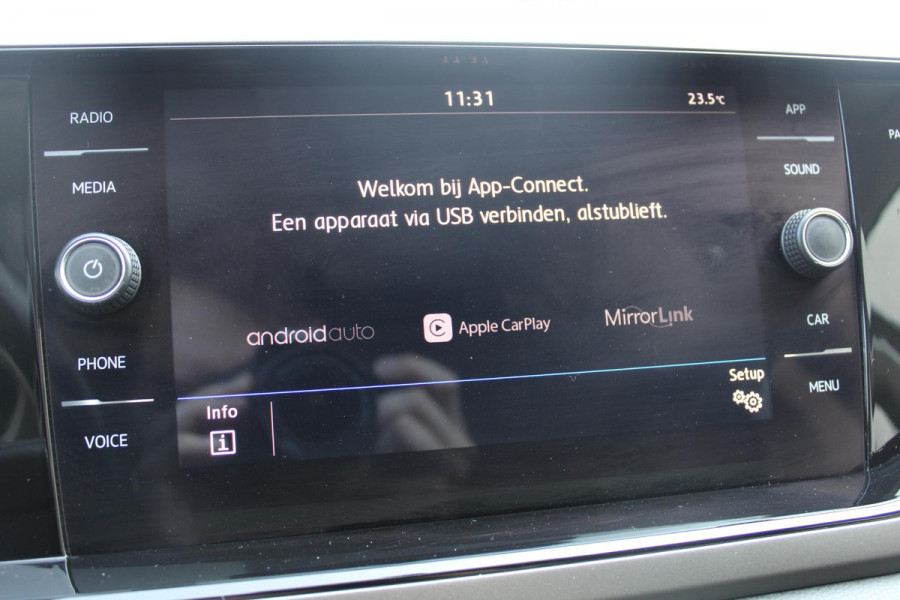 Volkswagen Polo 1.0 TSI Comfortline | APPLE CARPLAY |