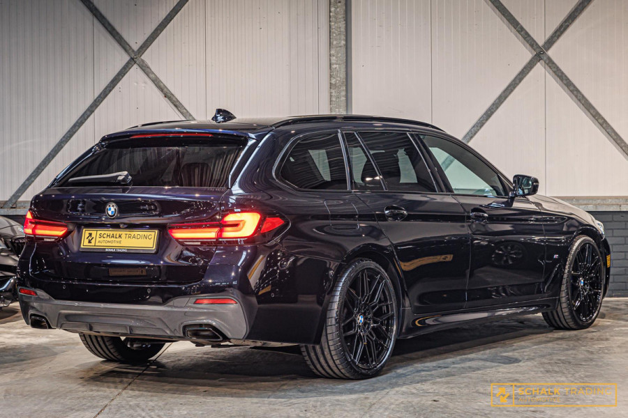 BMW 5 Serie Touring 530i|M-sport|Laser|Pano|20inch|Cam|HUD|