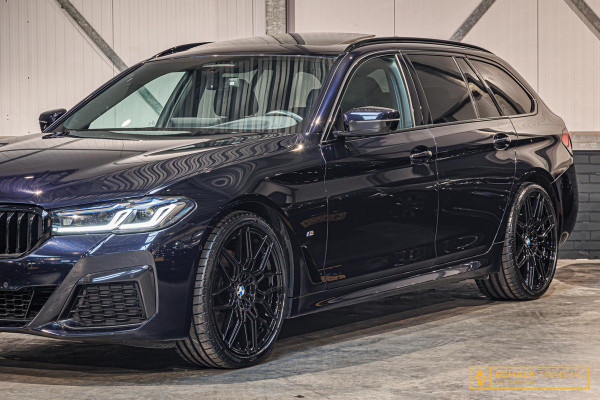 BMW 5 Serie Touring 530i|M-sport|Laser|Pano|20inch|Cam|HUD|