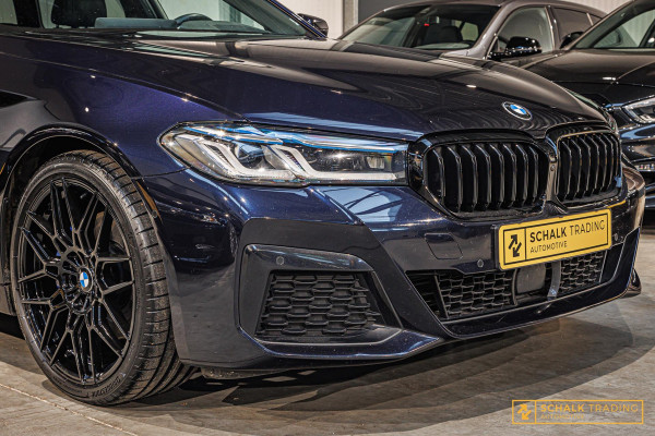 BMW 5 Serie Touring 530i|M-sport|Laser|Pano|20inch|Cam|HUD|