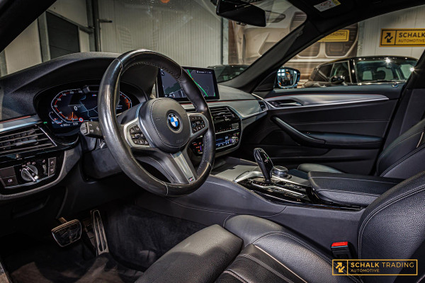 BMW 5 Serie Touring 530i|M-sport|Laser|Pano|20inch|Cam|HUD|