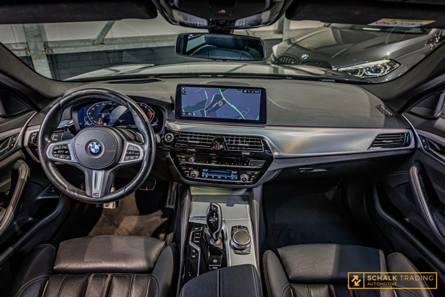 BMW 5 Serie Touring 530i|M-sport|Laser|Pano|20inch|Cam|HUD|