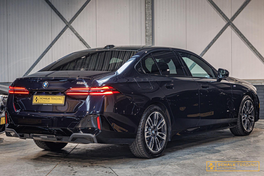 BMW 5 Serie 520i|M-sport|Pano|H&K|HUD|Acc|E-stoel|Ful Option