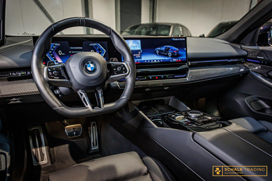 BMW 5 Serie 520i|M-sport|Pano|H&K|HUD|Acc|E-stoel|Ful Option