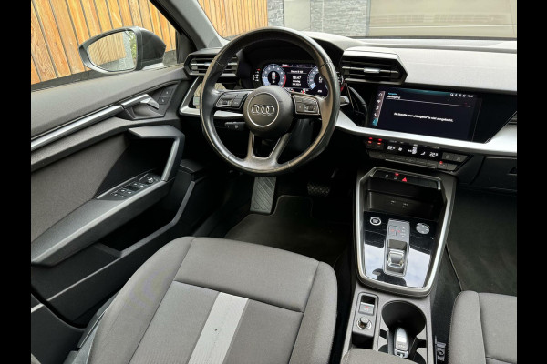 Audi A3 Limousine 35 TFSI Pro Line Automaat | Apple CarPlay | Climate Control | Cruise Control | Lane Assist | LED | DAB | Parkeersensor