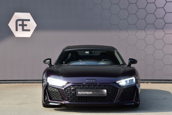 Audi R8 Spyder 5.2 Performance Quattro FACELIFT | KERAMISCH | B&O | CARBON EXTERIEUR | TECHNOLOGY PACK | SPORTUITLAAT | STOELVERWARMING |