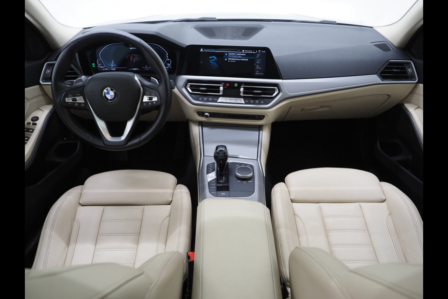 BMW 3 Serie Touring 330e High Executive | Panoramadak | Co-Pilot | Laser LED | 360 | Keyless | Memory