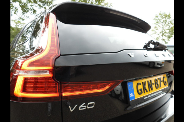 Volvo V60 2.0 T6 Recharge AWD R-Design LEER/SCHUIFDAK/LED/19"LMV!