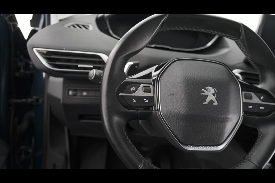 Peugeot 3008 PureTech 130 EAT8 Allure | Camera | Dodehoekdetectie | Apple Carplay | Navigatie | Parkeersensoren